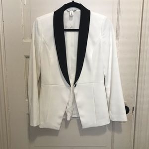 White House Black Market White and Black Blazer